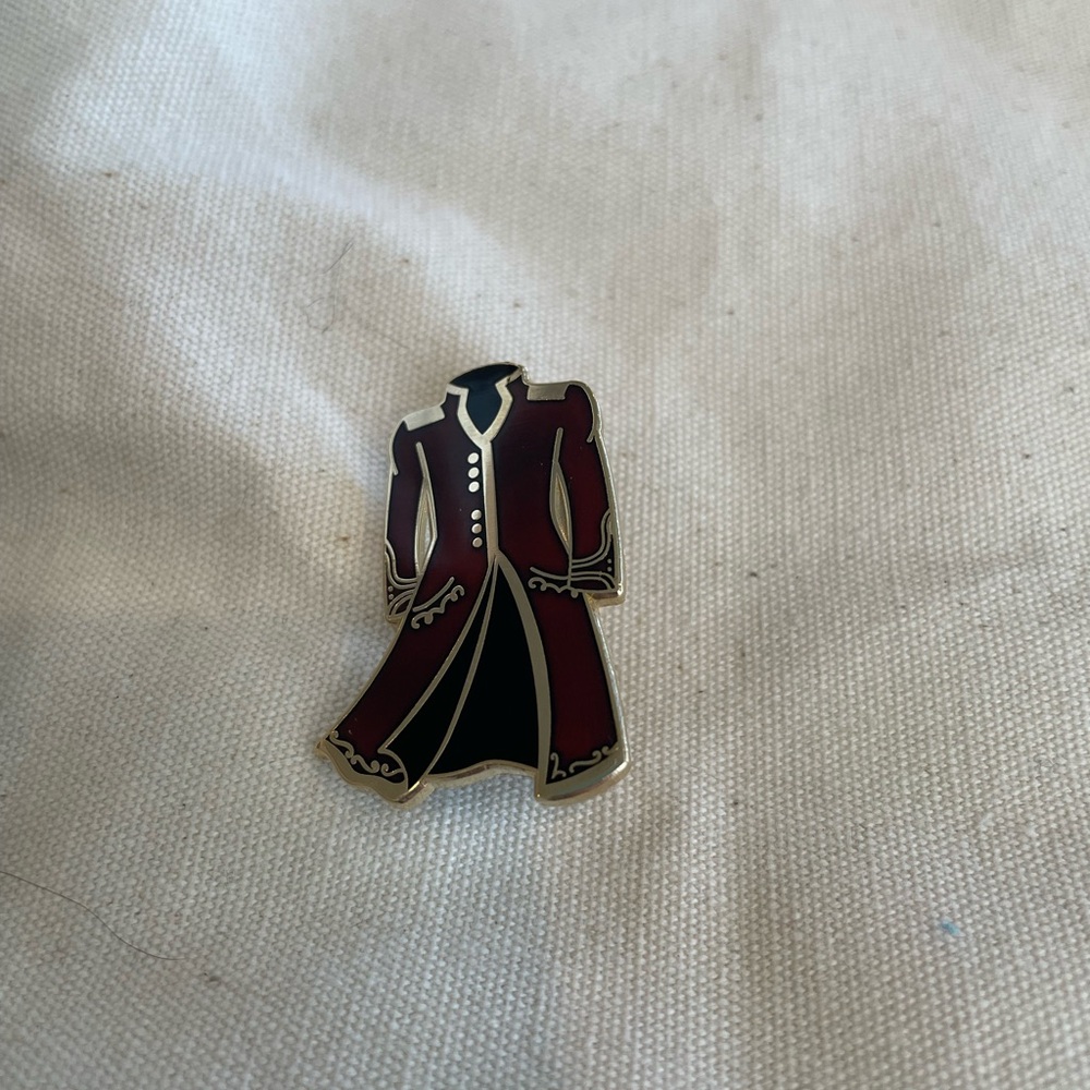 Kell Jacket Red and Black Cloak  enamel pinADSOM